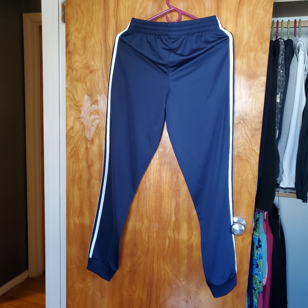 adidas Navy Track Pants Joggers Youth XL 18/20 Fits Women S M Excellent - Picture 9 of 10